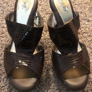 Sofft Brown Heeled shoes 9 1/2
